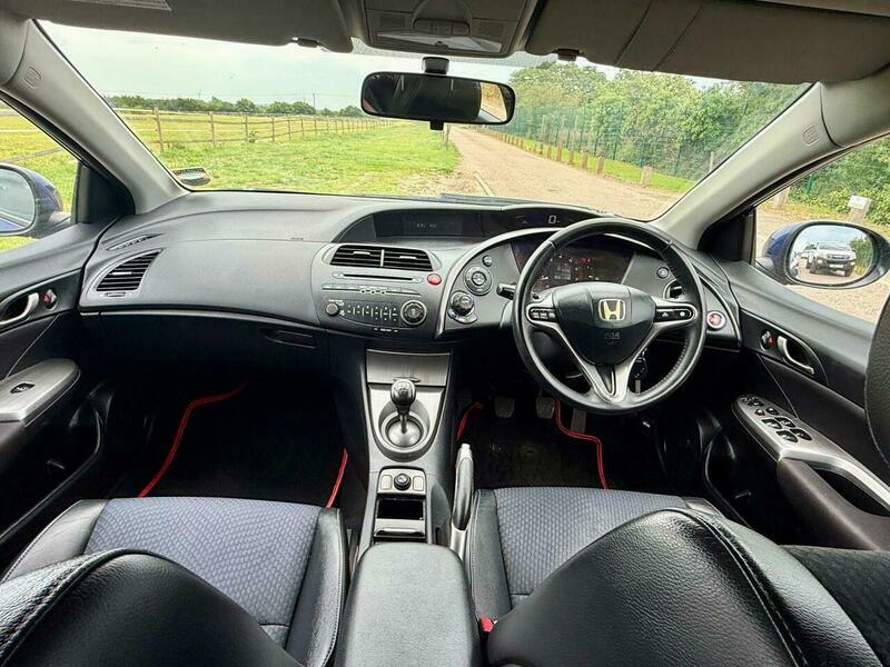 Honda Civic 2.0 I-vtec Type-r Championship White 198 Bhp White #9