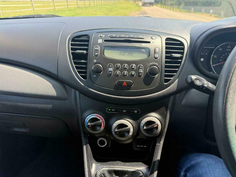 Hyundai I10 Active 5-Door Red #18