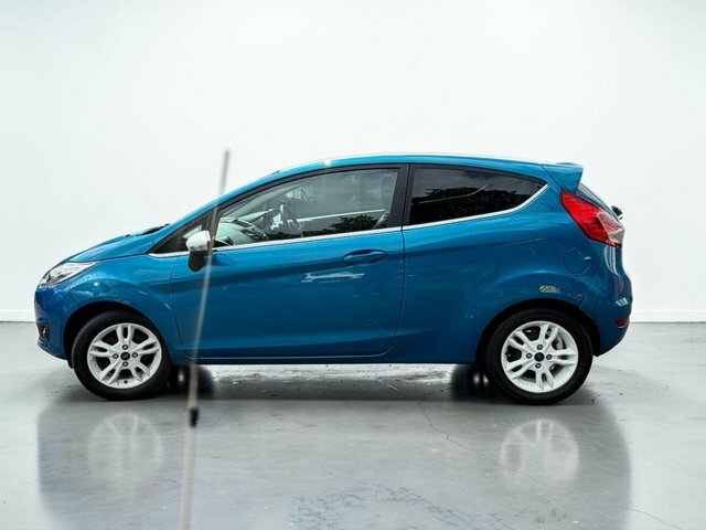 Ford Fiesta 1.25 Zetec Blue Edition SN66NZM Blue #4