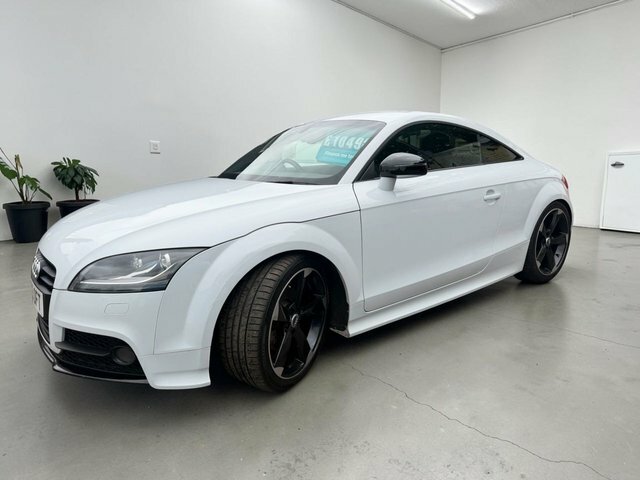 Audi TT 2.0 Tdi Black Edition White #3