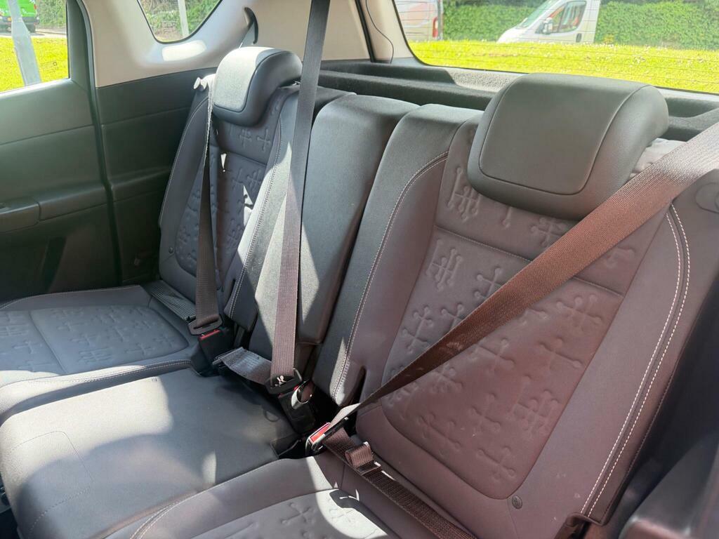 Vauxhall Meriva Tech Line Black #13