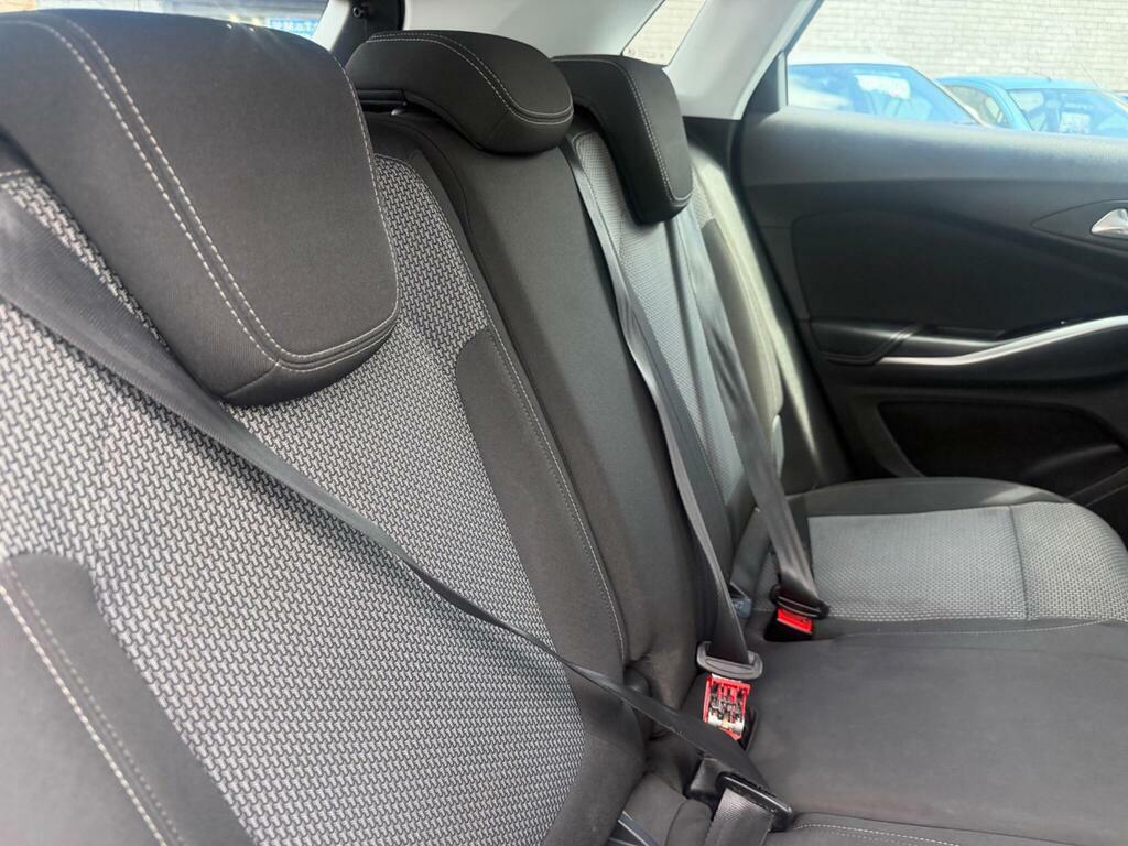 Vauxhall Grandland X Tech Line Nav Ss White #14