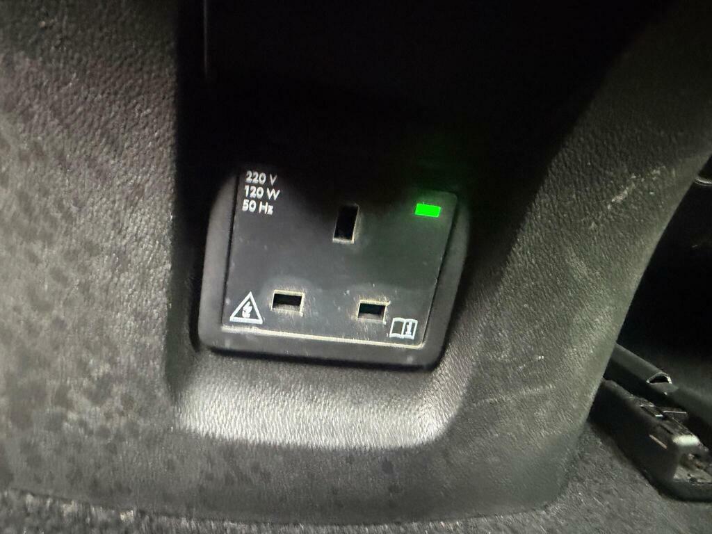 Vauxhall Grandland X Tech Line Nav Ss White #17
