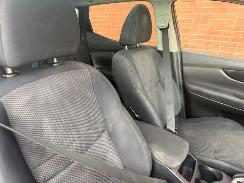 Nissan Qashqai Dci N-tec Plus Silver #12