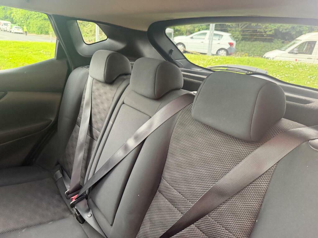Nissan Qashqai Dci N-tec Plus Silver #14