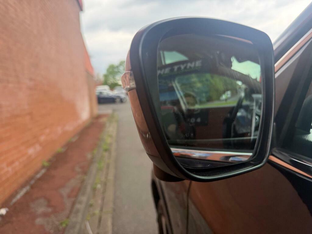 Nissan Qashqai Dci N-tec Plus Silver #25