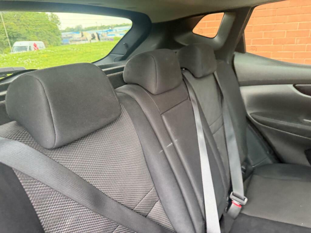 Nissan Qashqai Dci N-tec Plus Silver #15