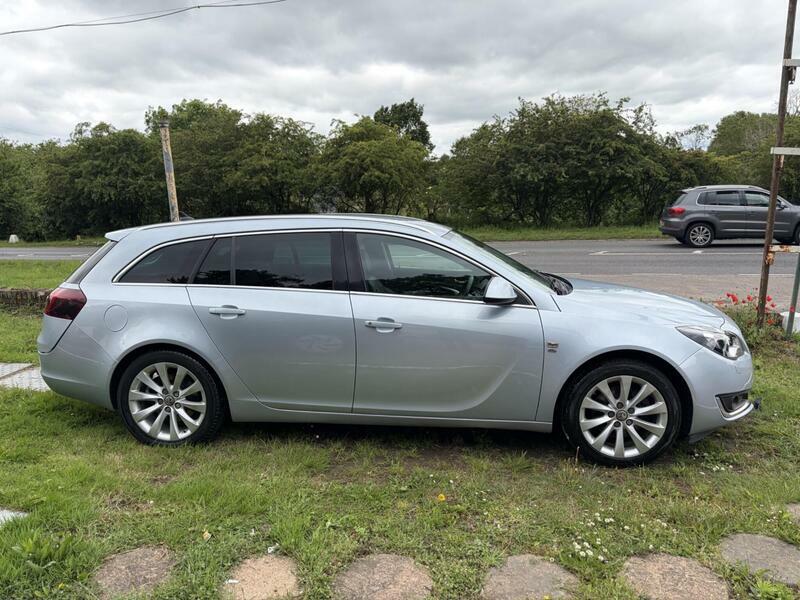 Vauxhall Insignia Tech Line Silver #8