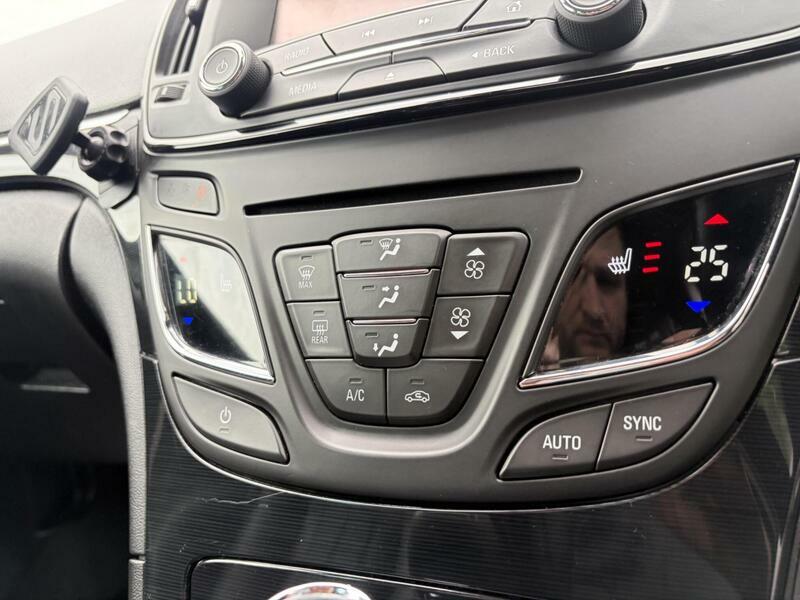 Vauxhall Insignia Tech Line Silver #24