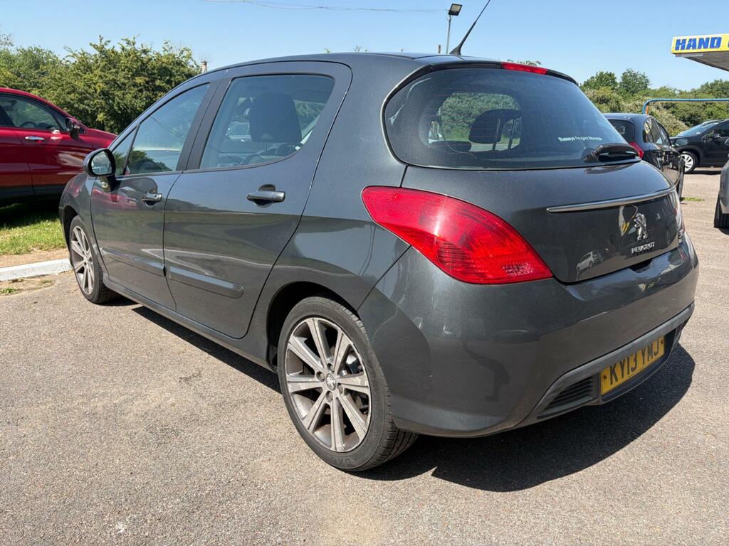 Peugeot 308 1.6-E-hdi-active-euro-5-ss-5dr Grey #4