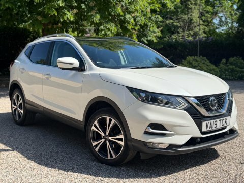 Nissan Qashqai 2019 19 1.3 White