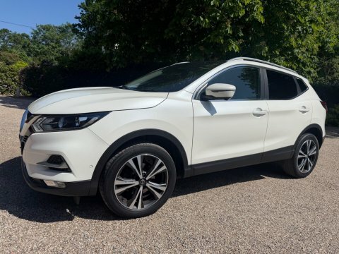 Nissan Qashqai 2019 19 1.3 VA19TCK White #3