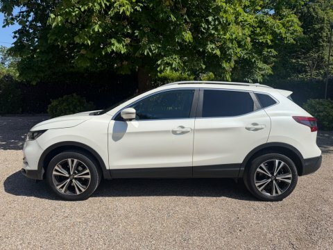 Nissan Qashqai 2019 19 1.3 VA19TCK White #5