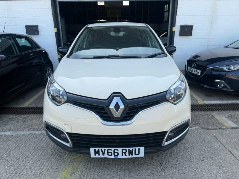 Renault Captur 2016 66 1.2 MV66RWU White #2