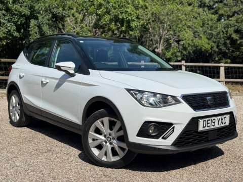 Seat Arona 2019 19 1.0 White