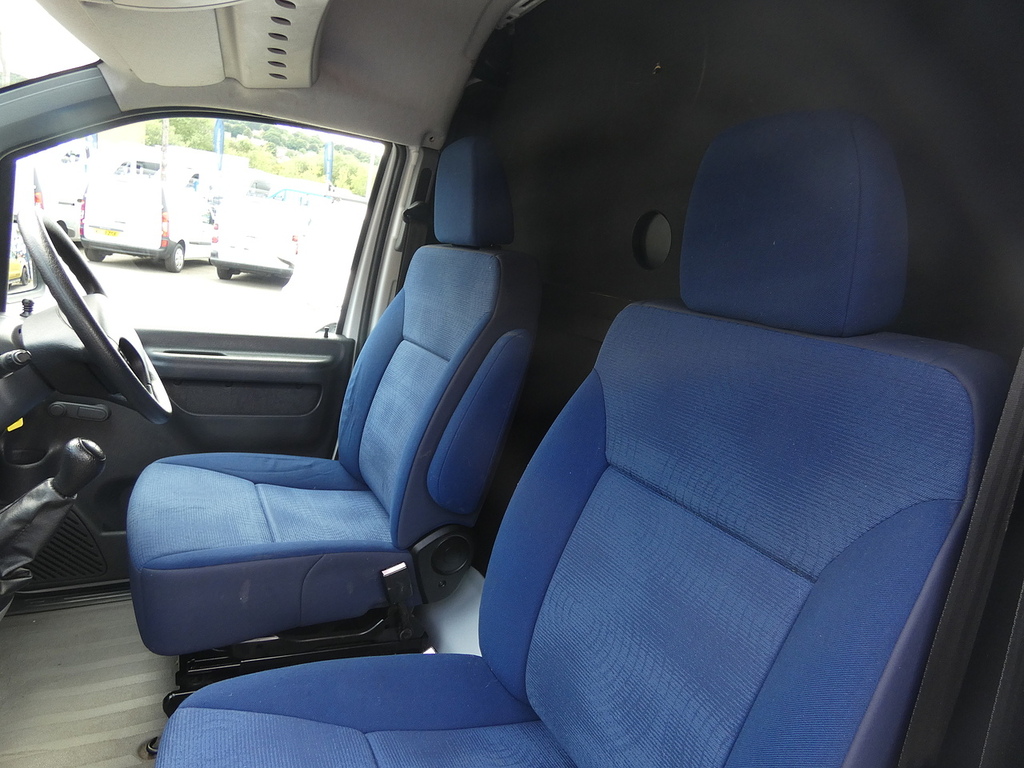 Peugeot Expert Hdi 110 Pv White #20