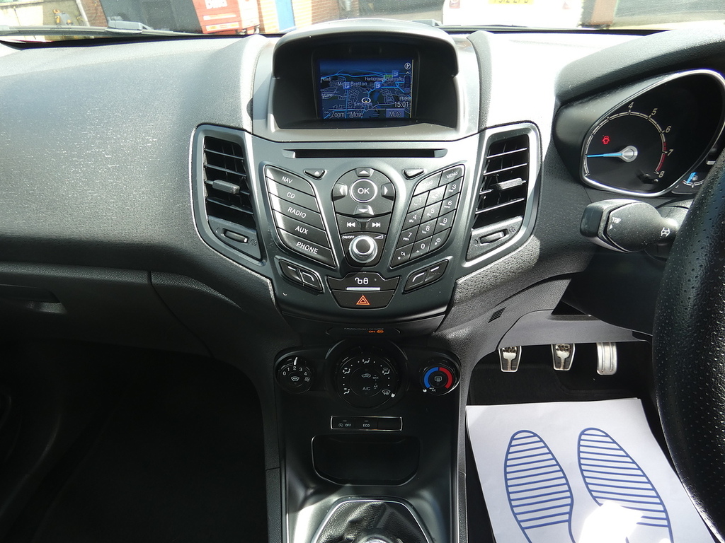 Ford Fiesta T Ecoboost St-line U5248 Ulez GK66LXE Red #5
