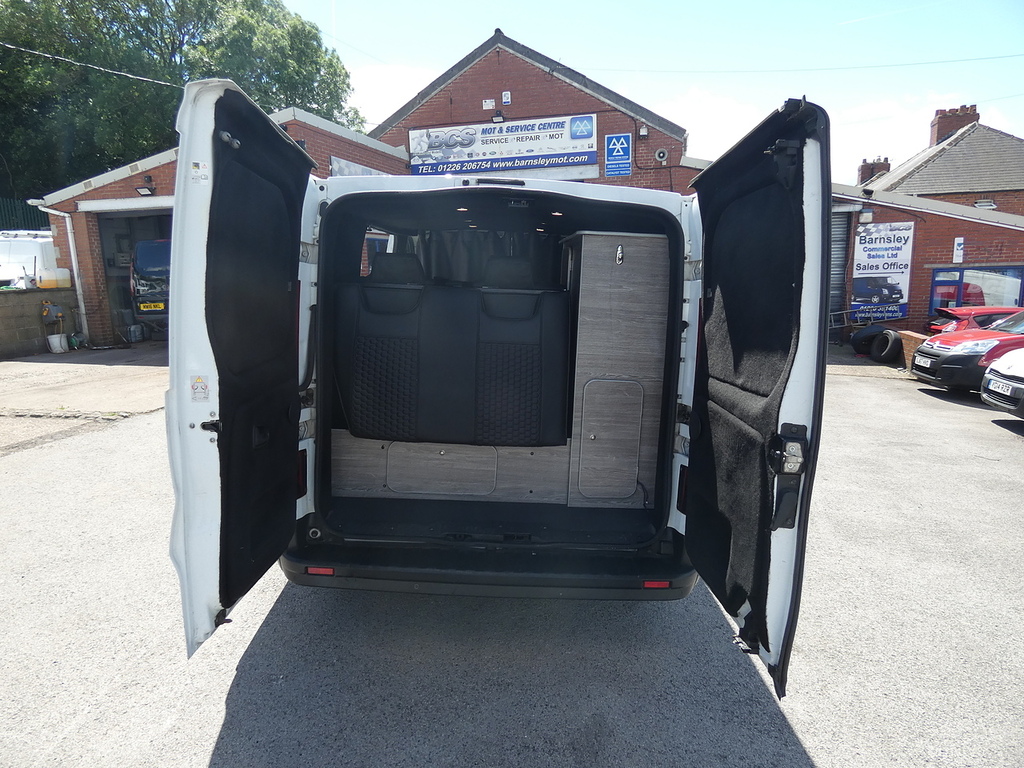 Renault Trafic 1.6 Sl27 Business Plus Dci Sr Pv 115 Bhp White #30