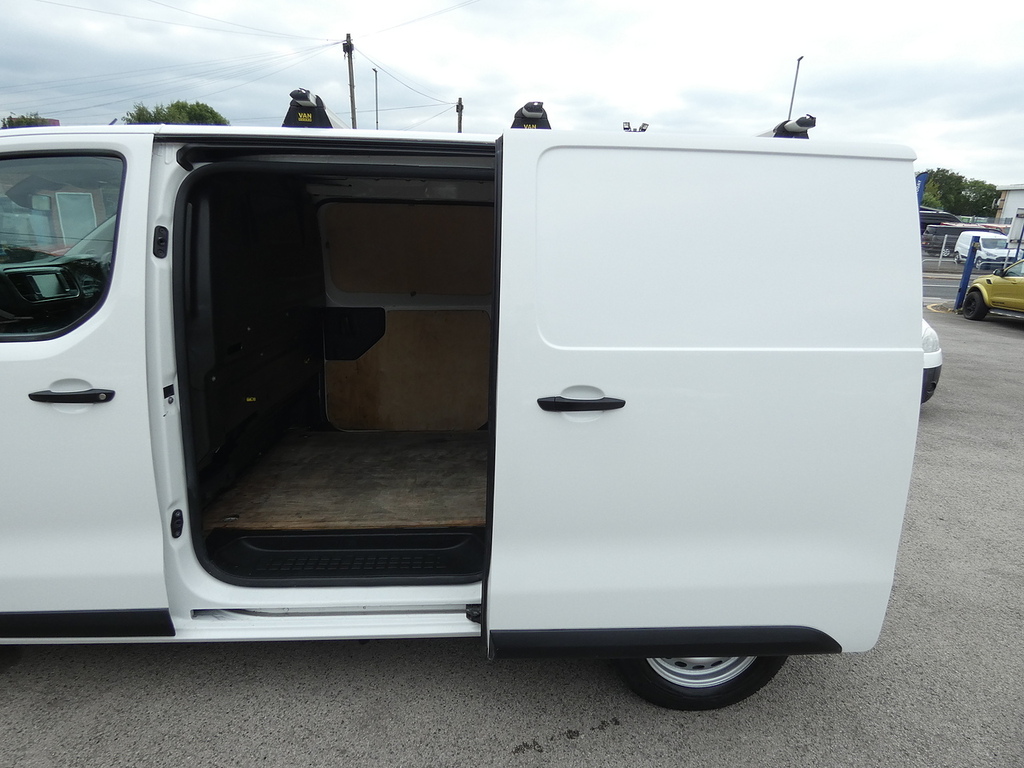 Citroen Dispatch 1.6 M 1000 Enterprise Bluehdi 94 Bhp White #23