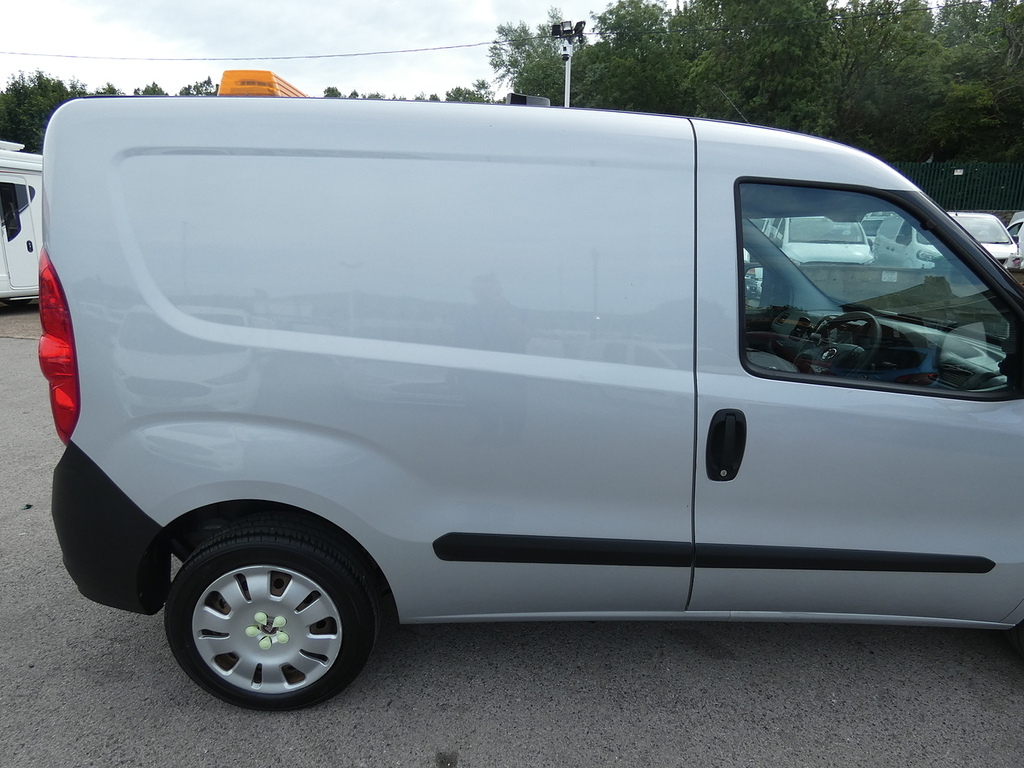 Fiat Doblo Doblo Mylife Red #14