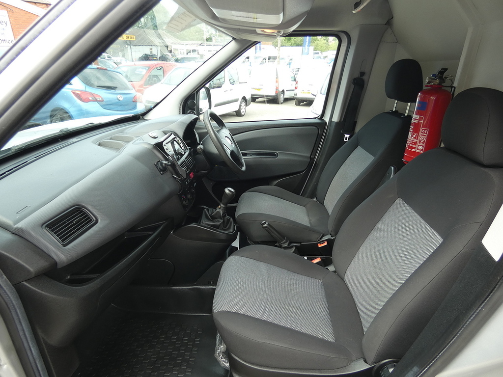 Fiat Doblo Doblo Mylife Red #21