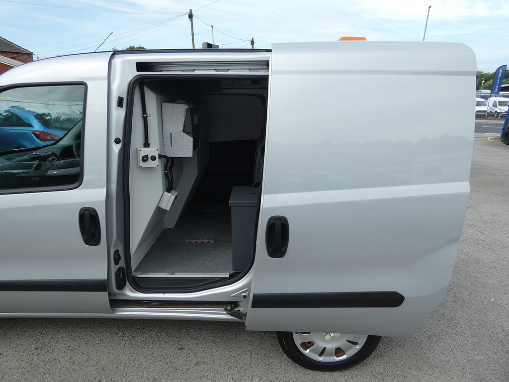 Fiat Doblo Doblo Mylife Red #7