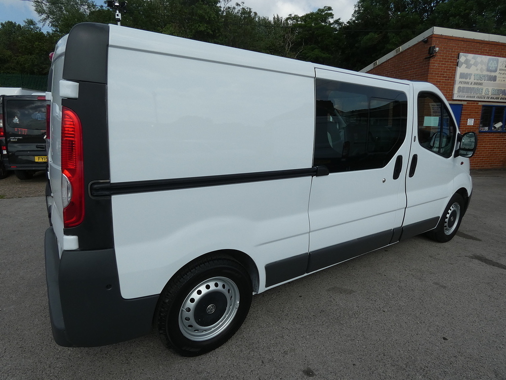 Vauxhall Vivaro 2.0 Cdti Sportive 2900 Panel Van Lwb Silver #13