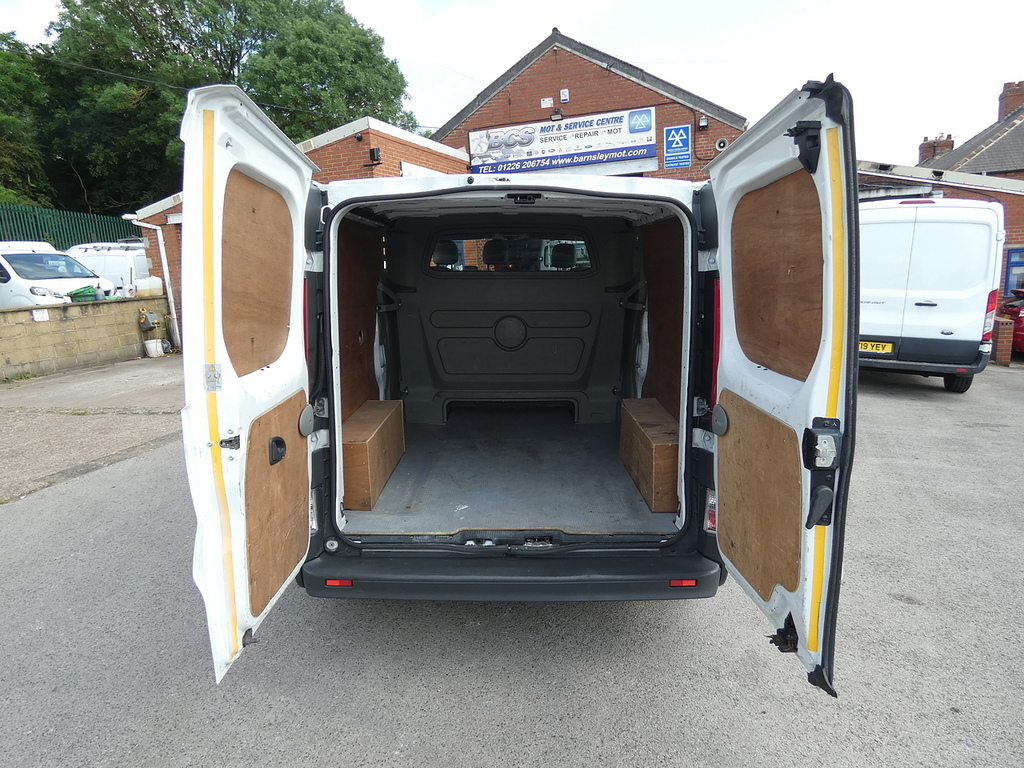 Vauxhall Vivaro 2.0 Cdti Sportive 2900 Panel Van Lwb Silver #21