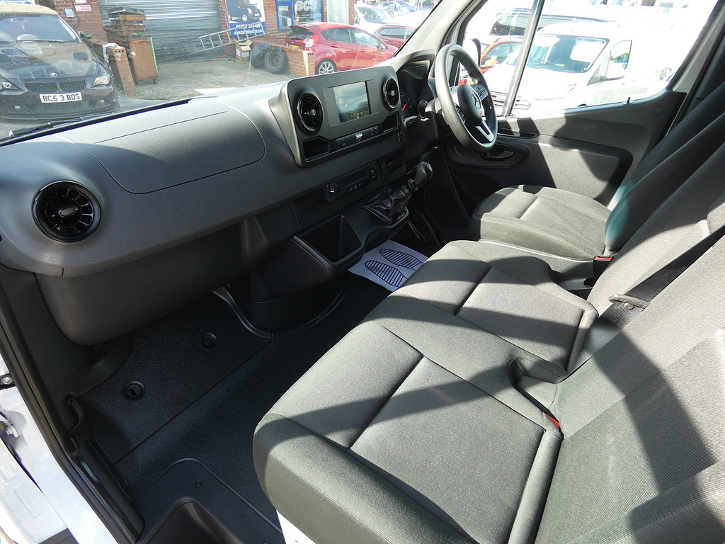Mercedes-Benz Sprinter 2.0Cdi Progressive Rwd Tipper 315 150Ps White #18