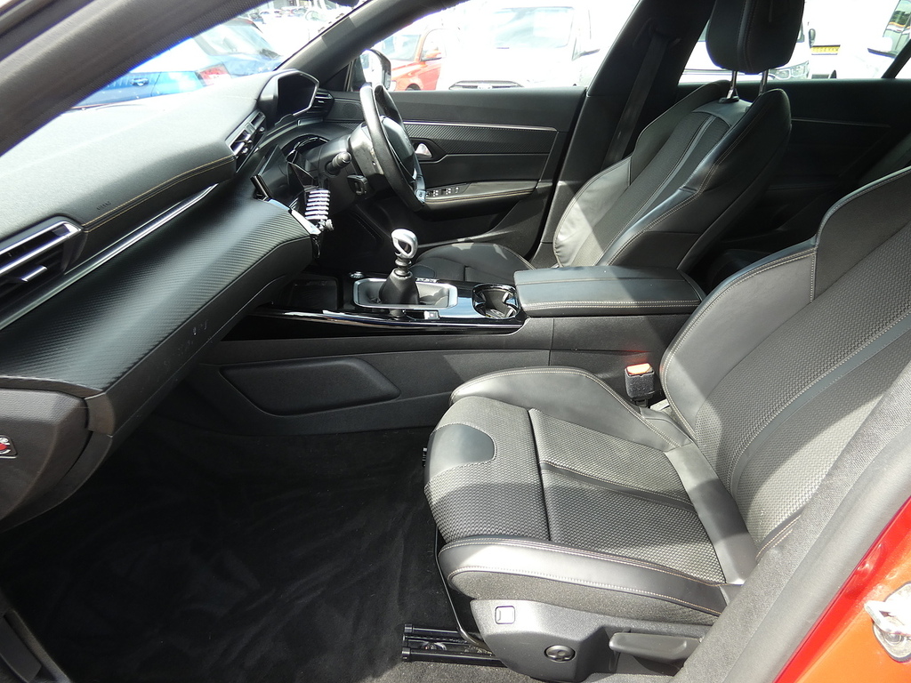 Peugeot 508 SW Gt Line White #7