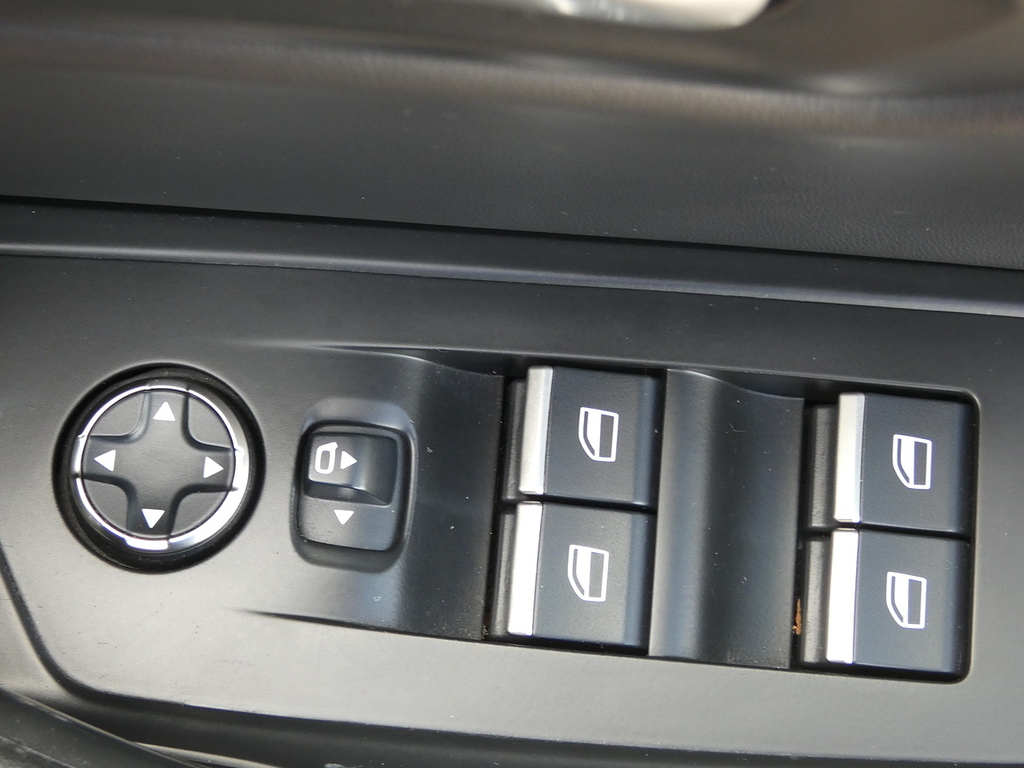 Peugeot 508 SW Gt Line White #21