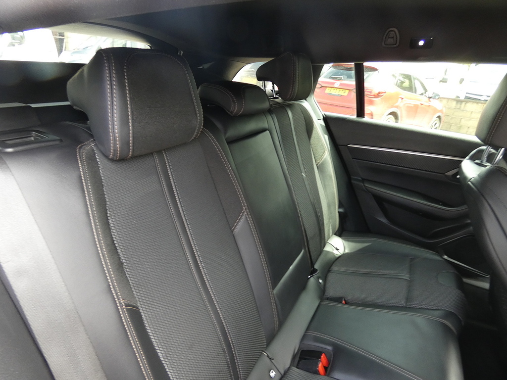 Peugeot 508 SW Gt Line White #31