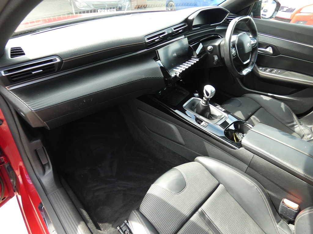 Peugeot 508 SW Gt Line White #37