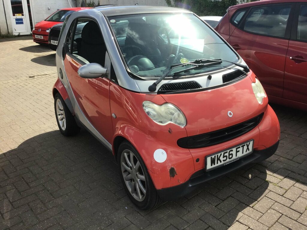 Smart Fortwo 0.7 City Passion Red