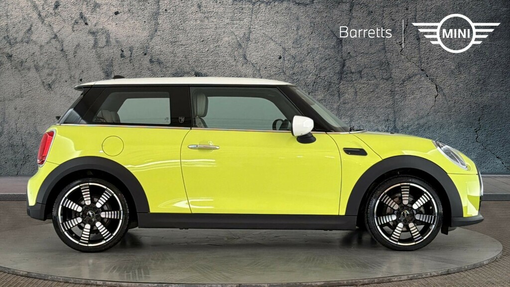 Mini Hatch 1.5 Cooper Exclusive Hatchback Steptron YE23FVA Yellow #3