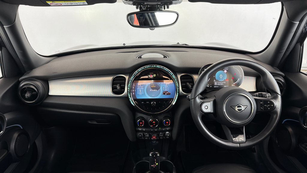 Mini Hatch 1.5 Cooper Exclusive Hatchback Steptron GD23EPK Black #4