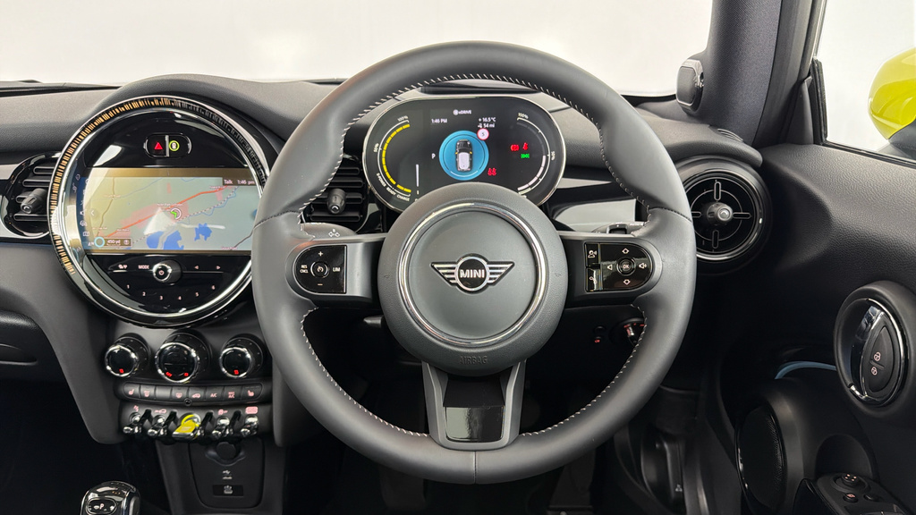 Mini Hatch Cooper Se 32.6Kwh Level 3 Hatchback A Black #5