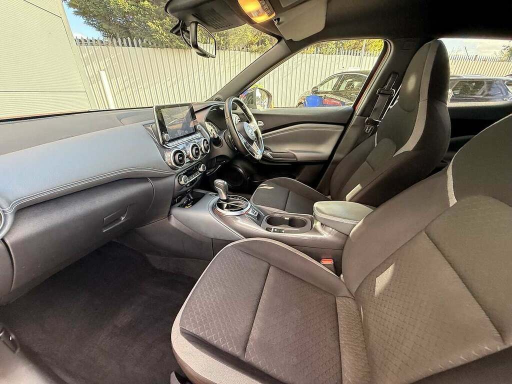Nissan Juke 1.0 Dig-t N-connecta Suv Dct Euro Red #2