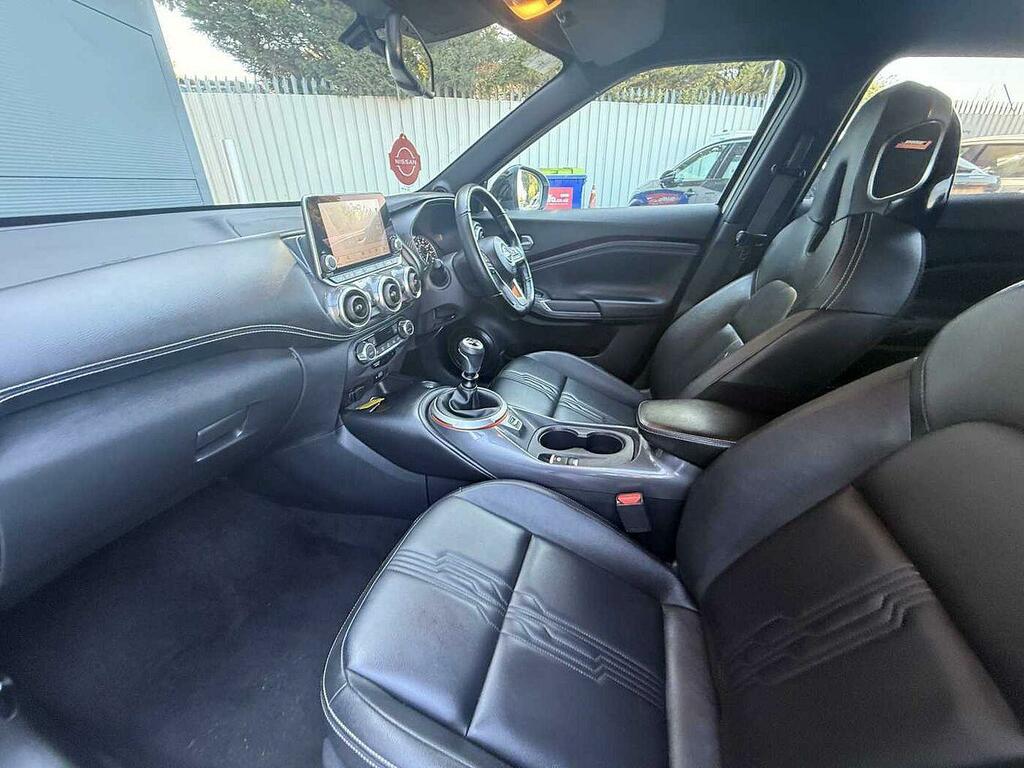 Nissan Juke 1.0 Dig-t Tekna Suv Euro 6 Ss DV73HYR White #2
