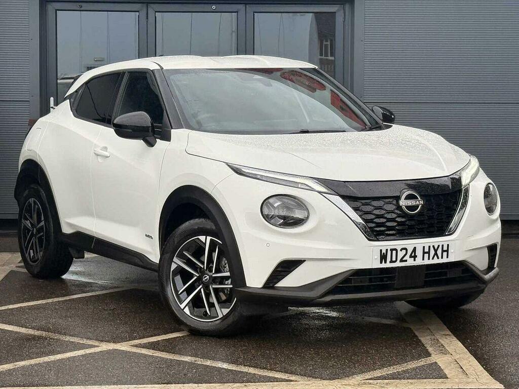 Nissan Juke 1.6 N-connecta Suv Hybrid Euro 6 White
