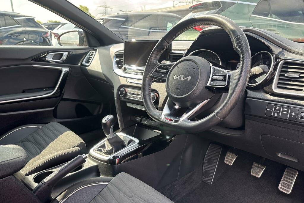Kia Ceed 1.5 T-gdi Gt-line Hatchback Euro GM22AVT Orange #6