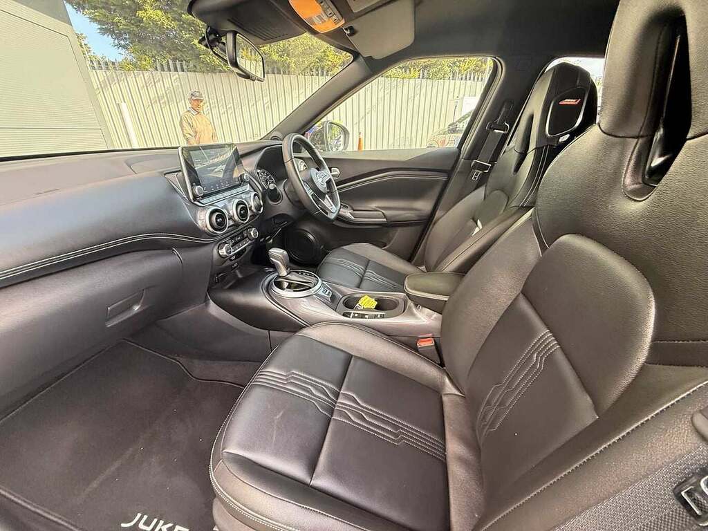 Nissan Juke 1.6 Tekna Suv Hybrid Euro 6 143 P HW22LAA Grey #2