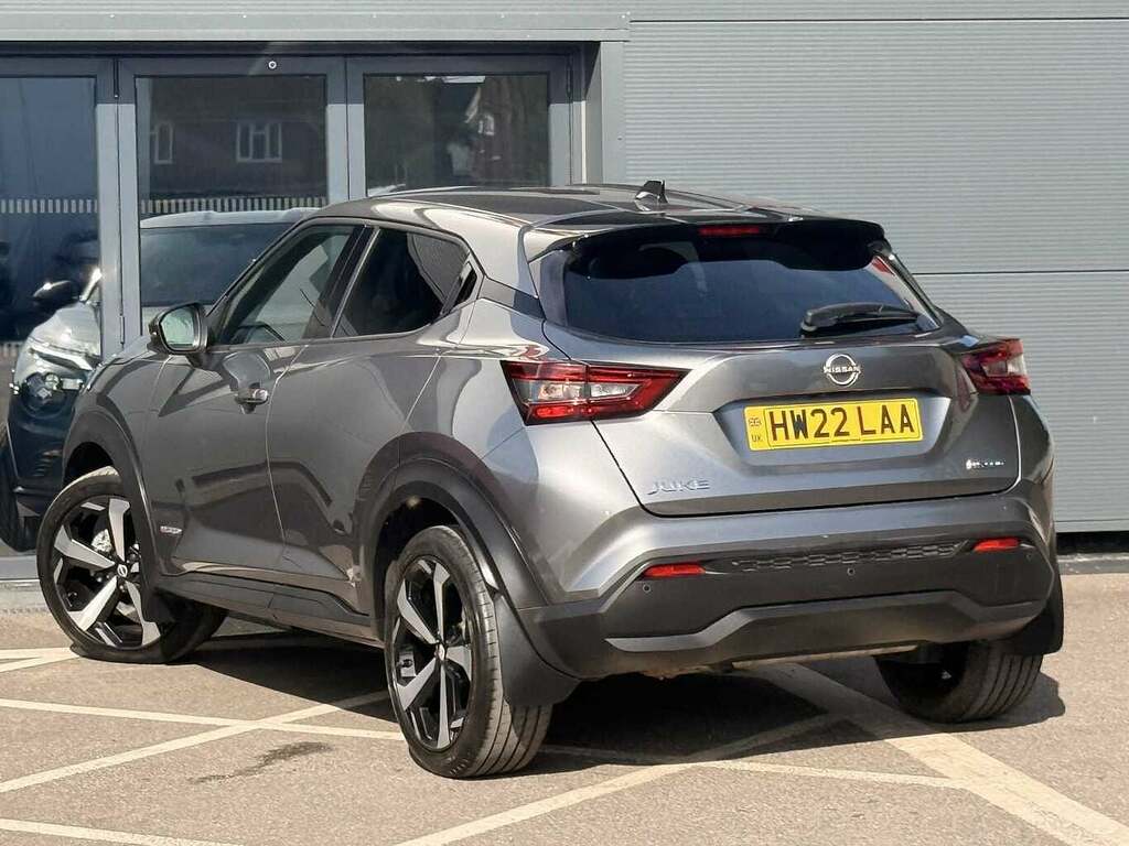 Nissan Juke 1.6 Tekna Suv Hybrid Euro 6 143 P HW22LAA Grey #3