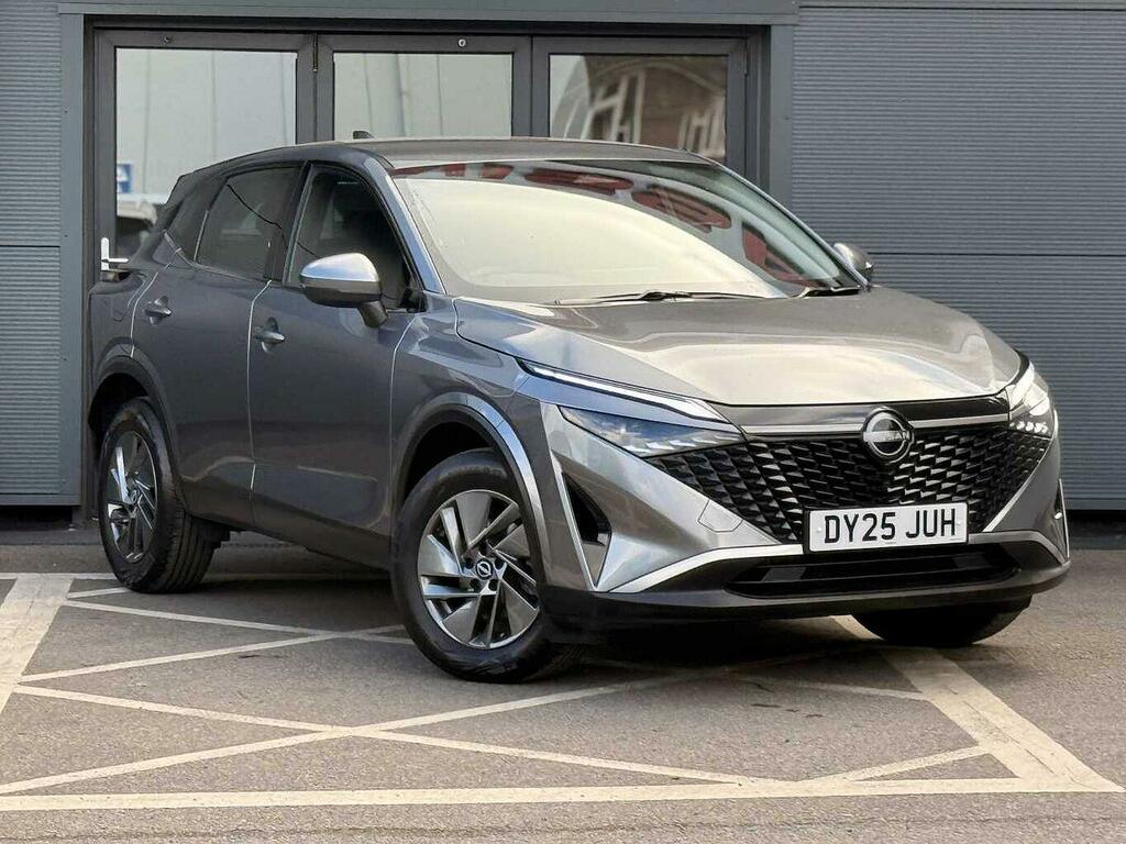 Nissan Qashqai 1.3 Dig-t Mhev Acenta Premium Suv Hybri Grey