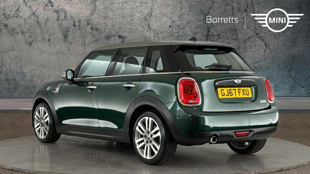 Mini Hatch 1.5 Cooper Seven Hatchback Euro GJ67FXU Green #2