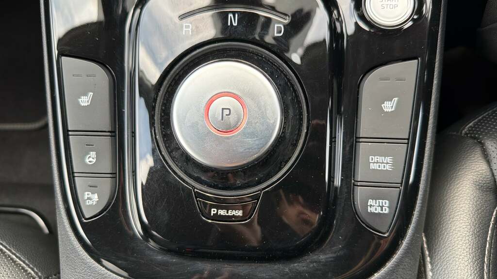 Kia Soul First Edition White #27