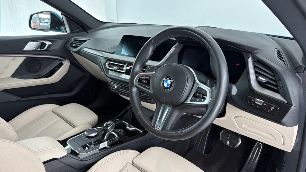 BMW 2 Series 1.5 218I M Sport Saloon Dct Euro 6 Ss Blue #6