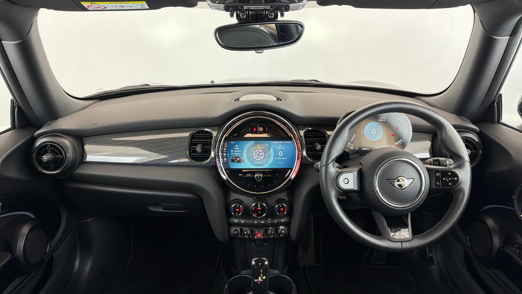 Mini Hatch 1.5 Cooper Exclusive Hatchback Steptron Black #4