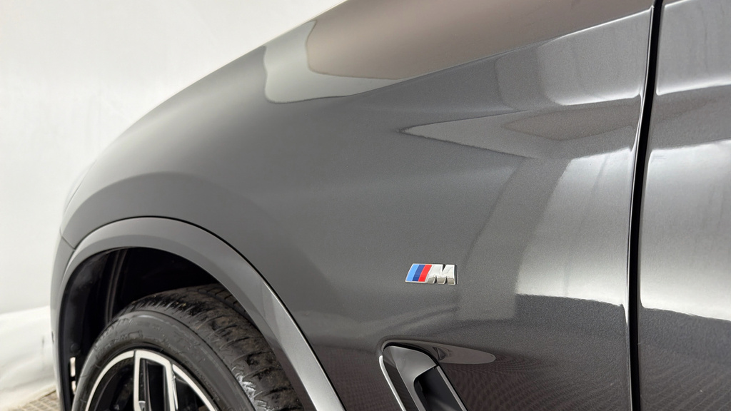 BMW X4 M40d Grey #25