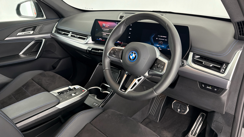 BMW iX1 20 66.5Kwh M Sport Suv Edrive 1 Black #6